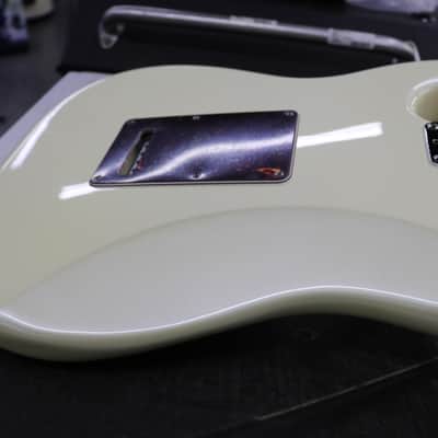 Fender American Deluxe Stratocaster Ash with Maple Fretboard 2013 - 2015 - White Blonde image 11