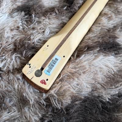 2022 Fender Player Stratocaster 22-Fret Pau Ferro Neck with Tuners image 7