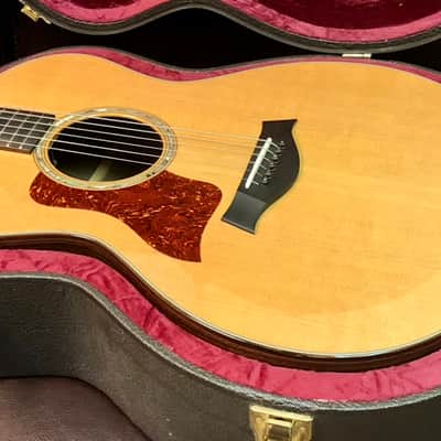 Taylor 714CE 2008 ish - gloss image 1