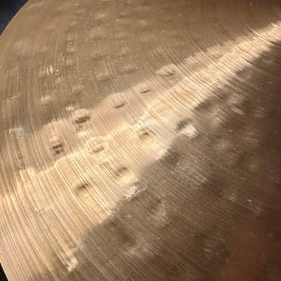 🔈🔈 UFIP Experience series 18” flat ride 2020s - Traditional hand-hammered image 4