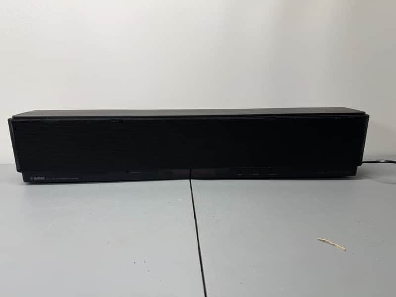 Yamaha YSP-800 Sound Bar Home Theater Audio Digital Sound Projection w/ Bass