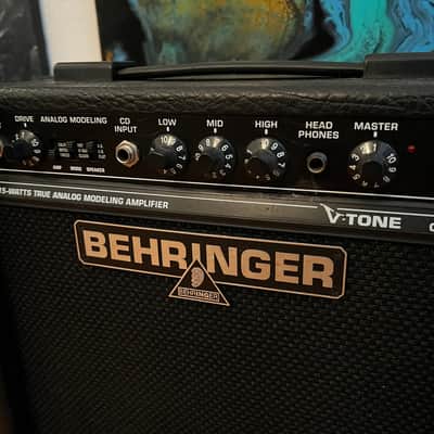 Behringer V-Tone GM108 15 Watt Combo Amplifier image 2