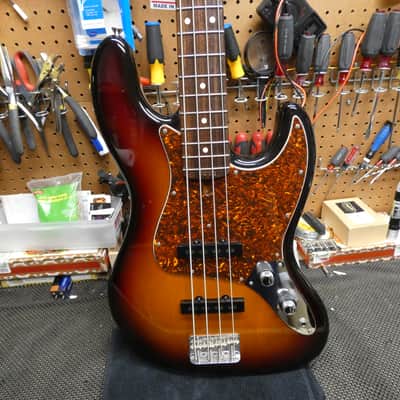 Wilkins Jazz Bass Stack Knob Traditional 2015 - Sunburst image 1