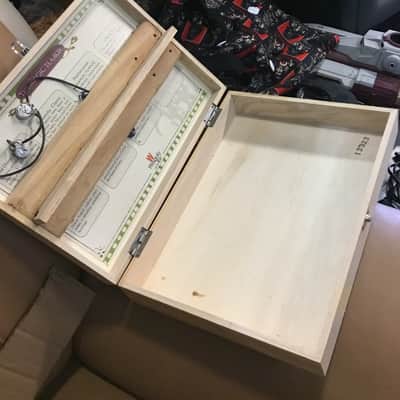 Cigar Box Guitar Body image 2