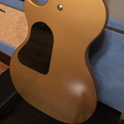 Airline 7214 60’s - Gold w/amp in case image 13