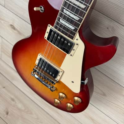 Gibson Les Paul Studio - Heritage Cherry Sunburst image 4