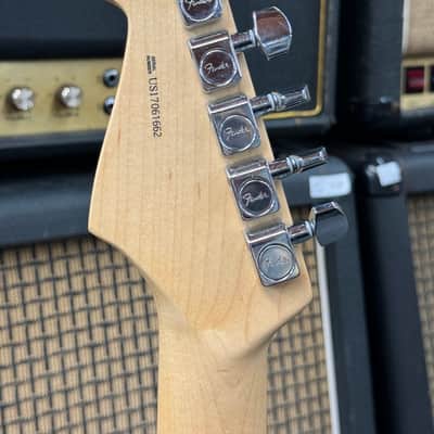 Fender American Professional Stratocaster with Rosewood Fretboard 2017 - Black image 9