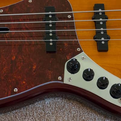 Sire LEFT-HANDED Marcus Miller v7 4-string TS image 5