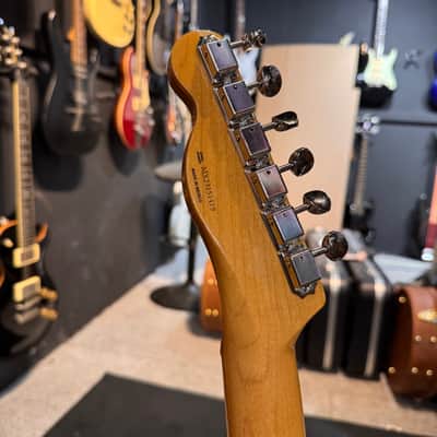Fender Vintera II '50s Nocaster with Maple Fretboard 2023 - Present - Blackguard Blonde image 8
