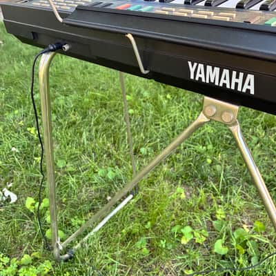 Yamaha PSR-11 1980's w/ stand and original power supply! image 7
