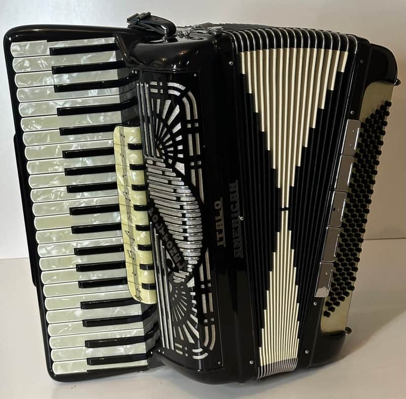 Italo American Polytone Single Tone Chamber Full-size Piano Accordion 2+1 LMH image 1