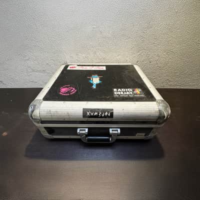 AKAI MPC 2000XL + EB16 + 8Uscite + 32Mb RAM + case image 5