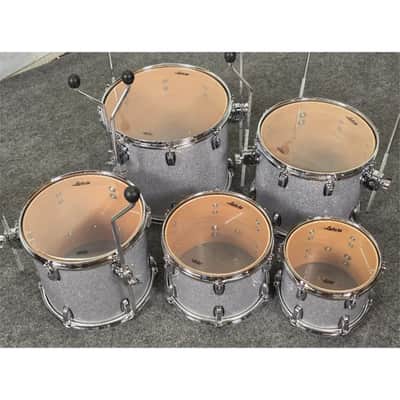 Used Ludwig Classic Oak 6pc Drum Set Silver Sparkle - Very Good image 13
