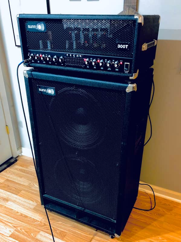 Sunn 300T with 215 cabinet image 1
