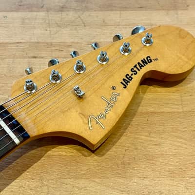 Fender Kurt Cobain Jag-Stang 2021 - Fiesta Red + Gigbag image 4