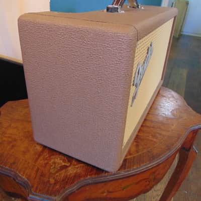 FENDER REVERB TANK 2020,S - BROWN XLNT. CONDITION image 2