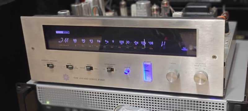 harmon/Kardon A500X Early 70s - Silver face