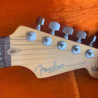 Fender Jeff Beck Artist Series Stratocaster with Hot Noiseless Pickups 2001 - Present Olympic White image 6
