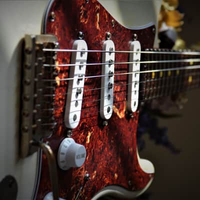 Fender Stratocaster White Heavy Relic Rosewood Custom Shop 69's image 1