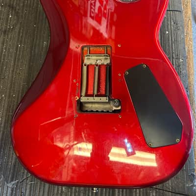 Kramer  Focus 6000 1985 - BODY AND PARTS ONLY Cherry red image 11