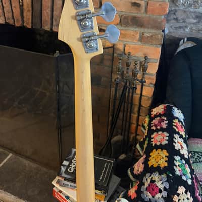 1994 Fender Jazz Bass F/L (Fretless) - White image 9