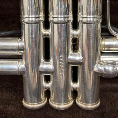 Bach Stradivarius Trumpet Model 37, Silver Finish image 4