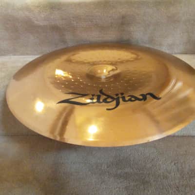 Zildjian ZBT 18 in China Cymbal beautiful brilliant finish excellent condition no damage! image 6