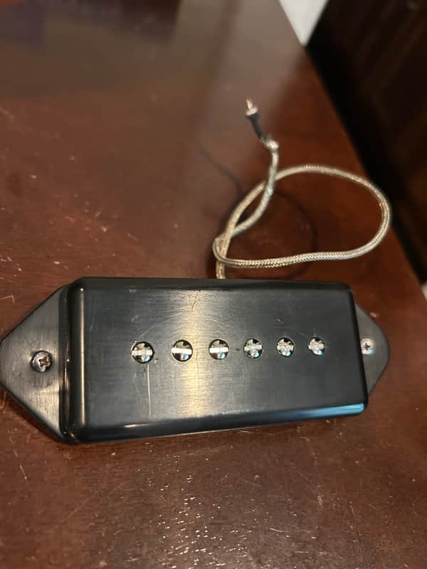 Monty’s 54’ P90 Dog Ear 2025 - Black image 1
