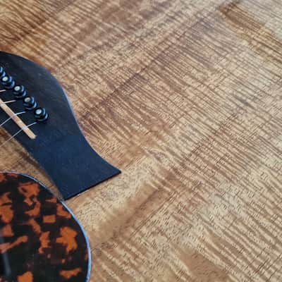 Taylor Custom Shop Grand Auditorium Presentation Series AAAAA Flame Hawaiian KOA Lefty Acoustic Guitar image 9