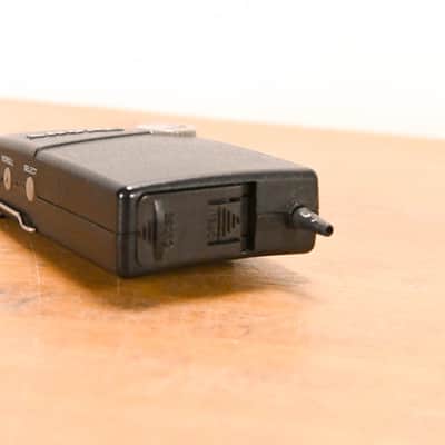 Shure PSM 400 In-Ear Monitoring System - X1 Band (NO POWER SUPPLY) CG010Q4 image 12