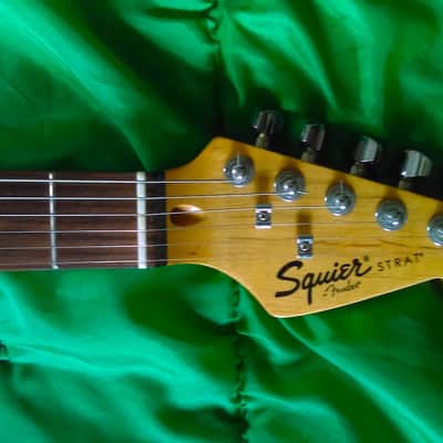 Fender Squier Stratocaster 2000 Special Edition Guitar (CAE serial number) Black image 3