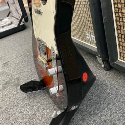 Fender American Professional Telecaster with Maple Fretboard 2017 - 2019 - 3-Color Sunburst image 7