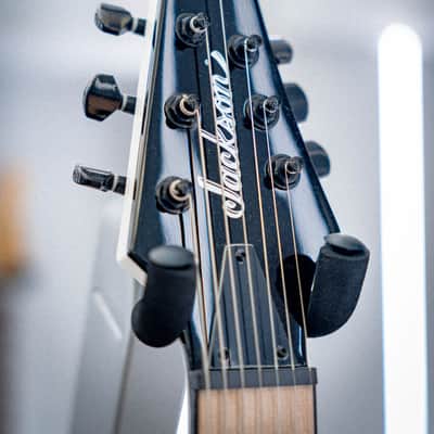 Jackson X Series SLATHX-M 3-7 Soloist Snow White image 7