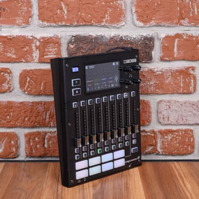 Boss Gigcaster 8 USB Streaming Mixer image 2