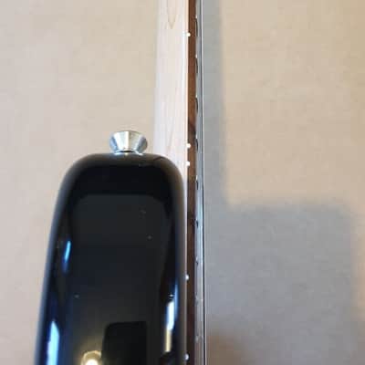 Squier by Fender Affinity Stratocaster 20th Anniversary Tobacco Sunburst Strat image 7