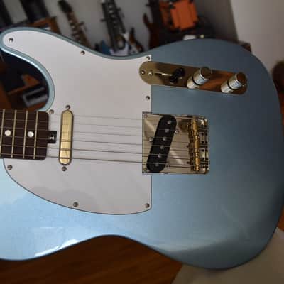 Larrivee Baker T, 2024, OHSC, Immaculate condition , Ice blue metallic image 8