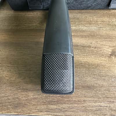 Sennheiser MD 421 II Dynamic Microphone w/ Clip & Case – Tested Working image 4