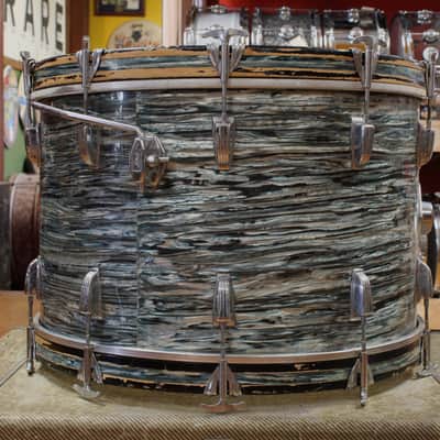 1960s Ludwig Super Classic Outfit in Blue Oyster Pearl 14x22 9x13 16x16 image 4