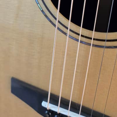 Alvarez LD70e Laureate Series Dreadnought Acoustic-Electric Guitar Regular Natural image 8