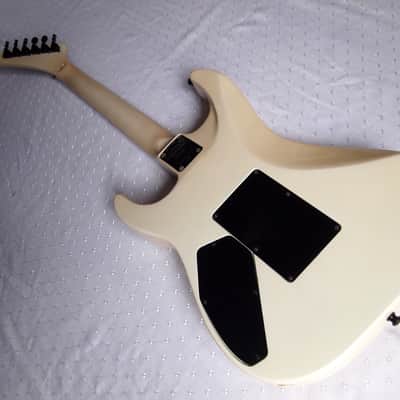 Kramer Glide B-6 1986 Pearl White image 8