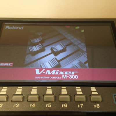 Roland M 300 image 5