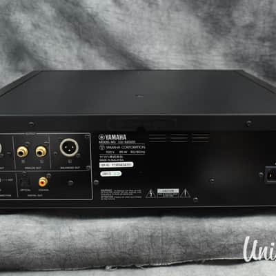 Yamaha CD-S2000 Super Audio SACD / CD Player w/ Original Box (Excellent) image 12