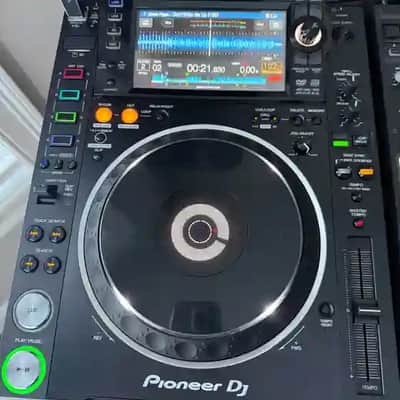 Pioneer CDJ-2000NXS2 Professional Multi Player 2010s - Black image 4