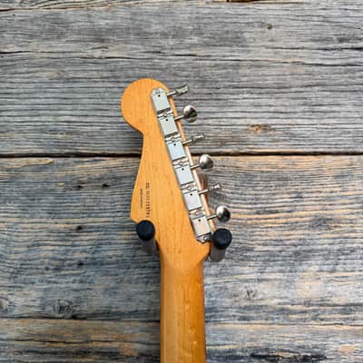 Used Fender MIM Classic Player 60s Stratocaster - 3 Tone Sunburst image 5