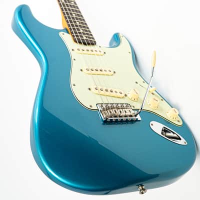 2016 Fender Stratocaster MIM Lake Placid Blue w/ Rosewood FB, OG Fender Gigbag image 3