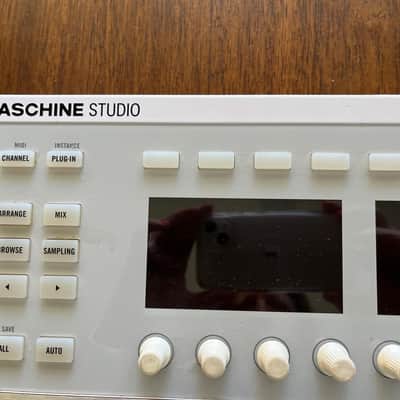 Native Instruments Maschine Studio 2010s - White image 2