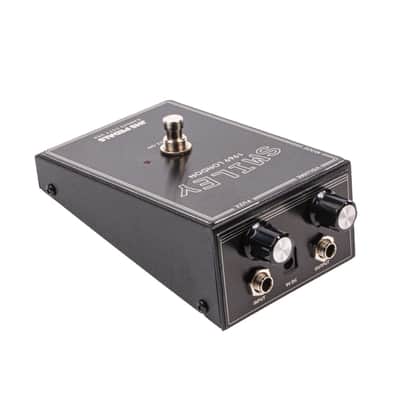 JHS - Smiley - Fuzz Pedal - w/ box USED image 2