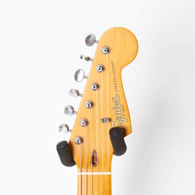 Squier 40th Anniversary Vintage Edition Stratocaster 2022 Satin Wide 2-Colour Sunburst image 3