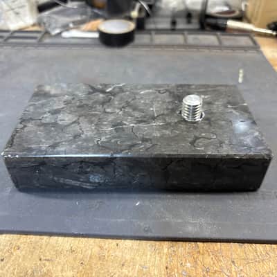 Genuine Neumann Table stop stand for m582 or any mic image 1