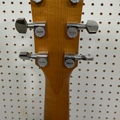 Taylor 114E 2007 - Present - Natural w/Case image 19